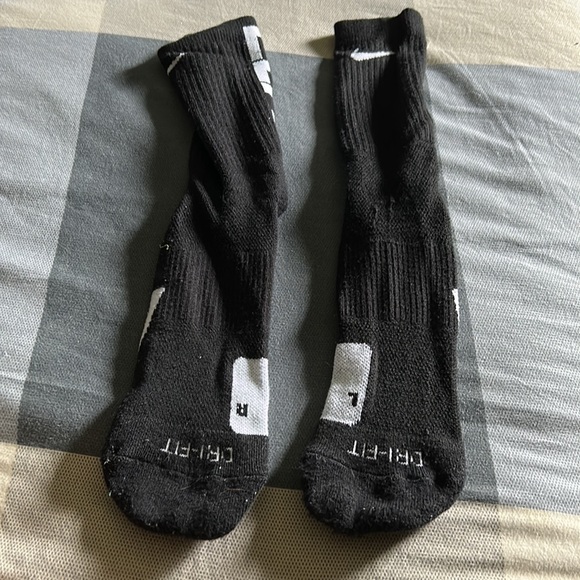 black and white elite nike socks - Picture 2 of 2